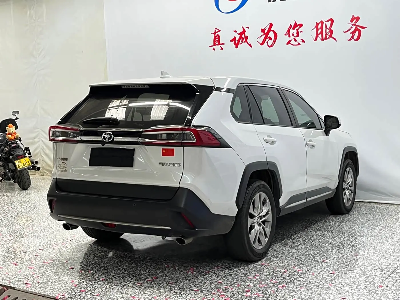 Toyota Wildlander 2023 — Фото 18/19