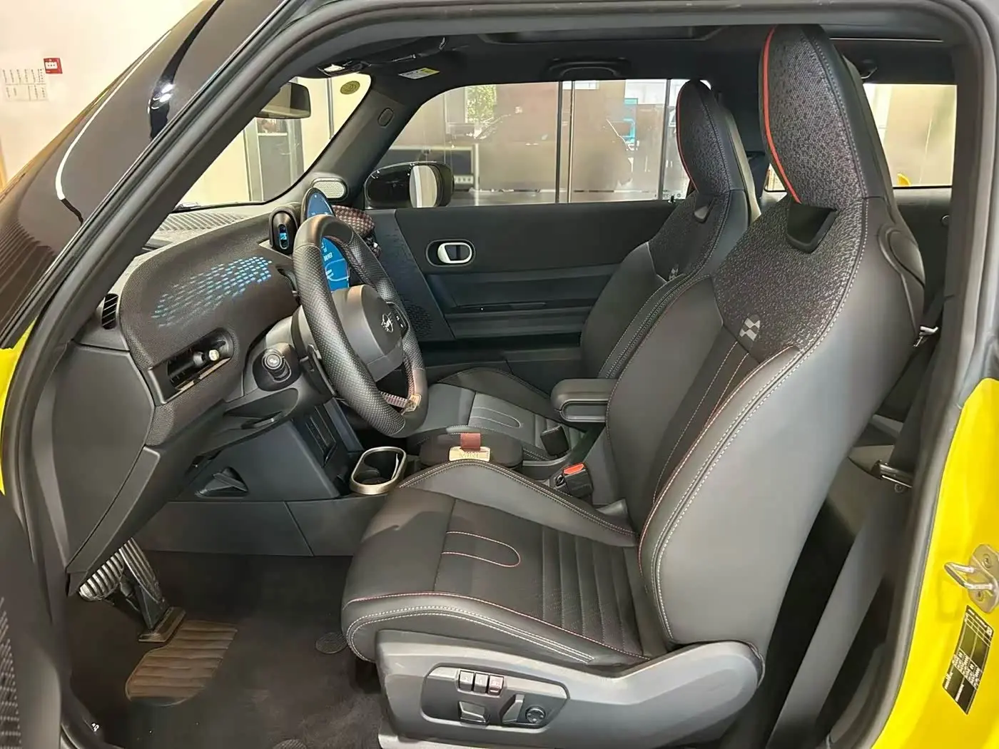 MINI JCW 2025 — Photo 5/12