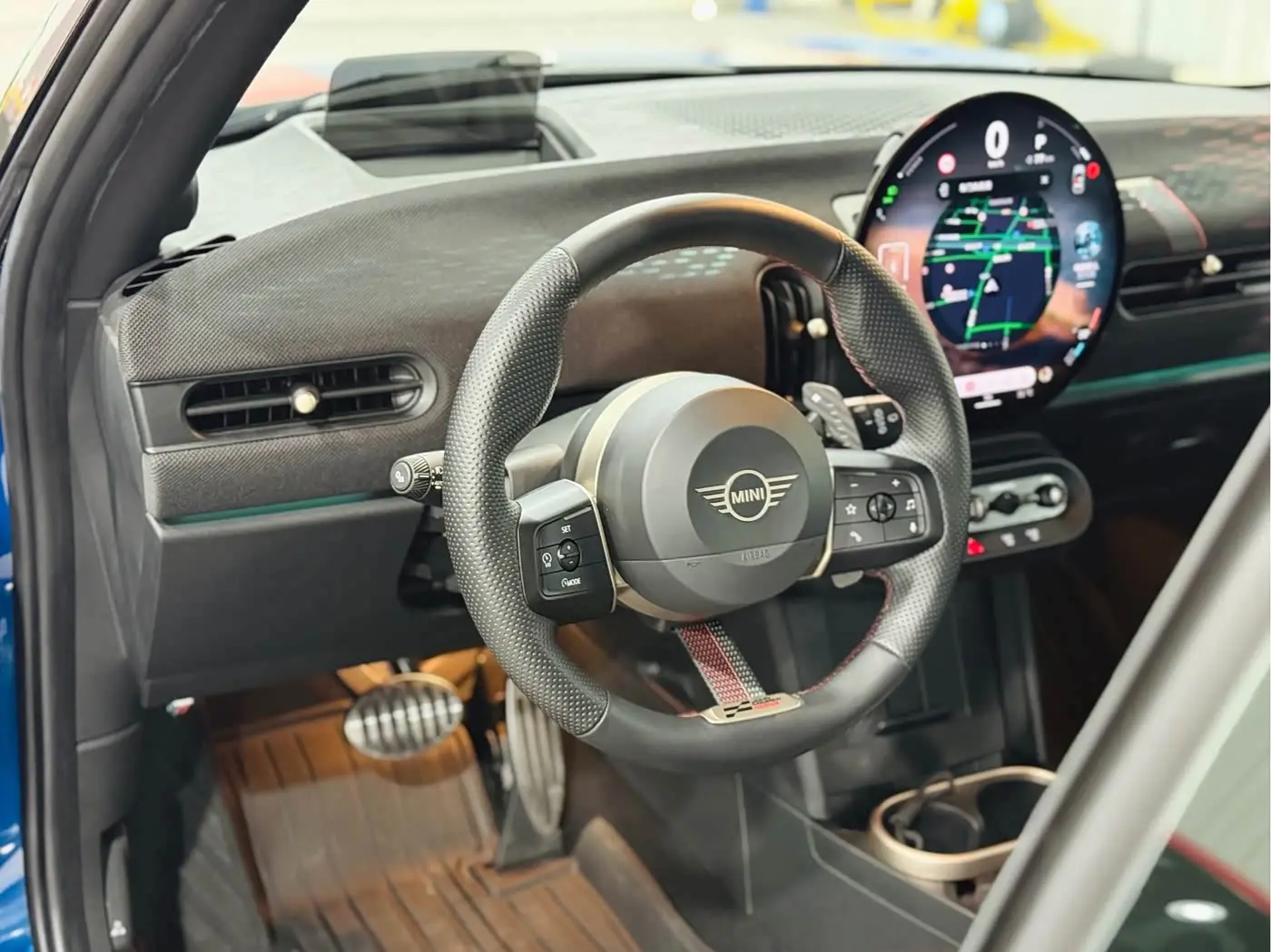 MINI JCW 2025 — Photo 6/20