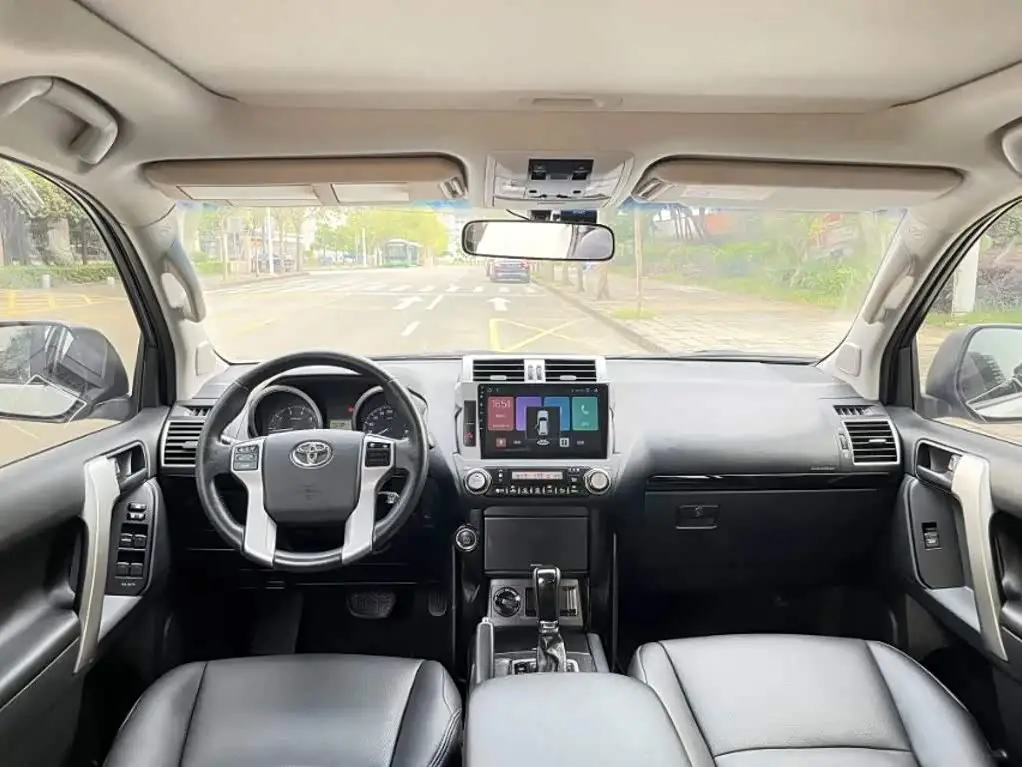 Toyota Prado 2016 — Фото 8/9