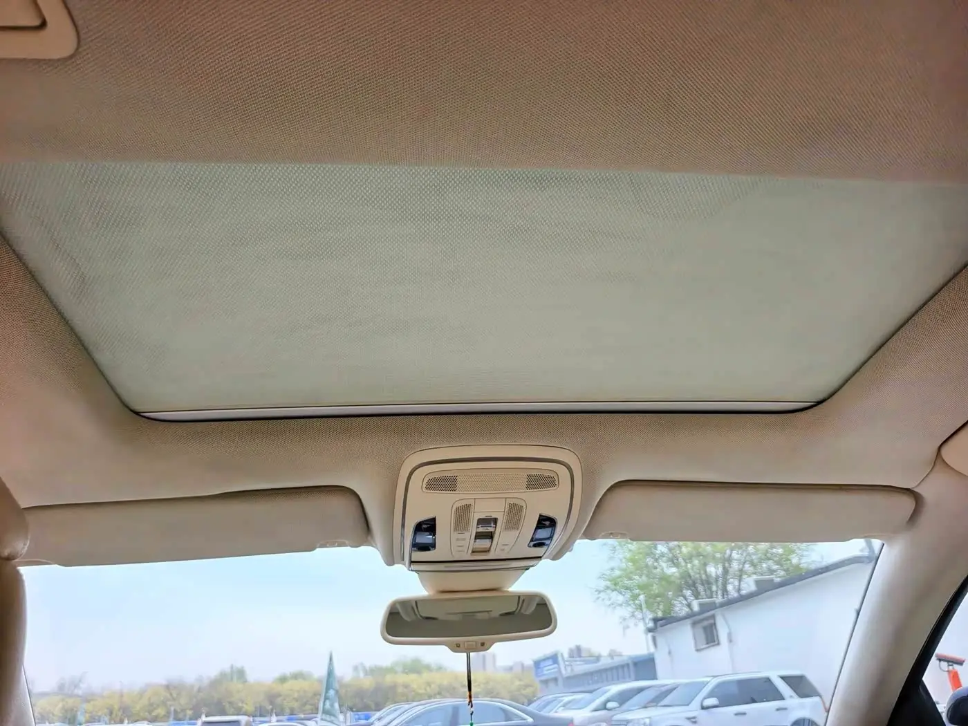Audi A8 2013 — Photo 15/20