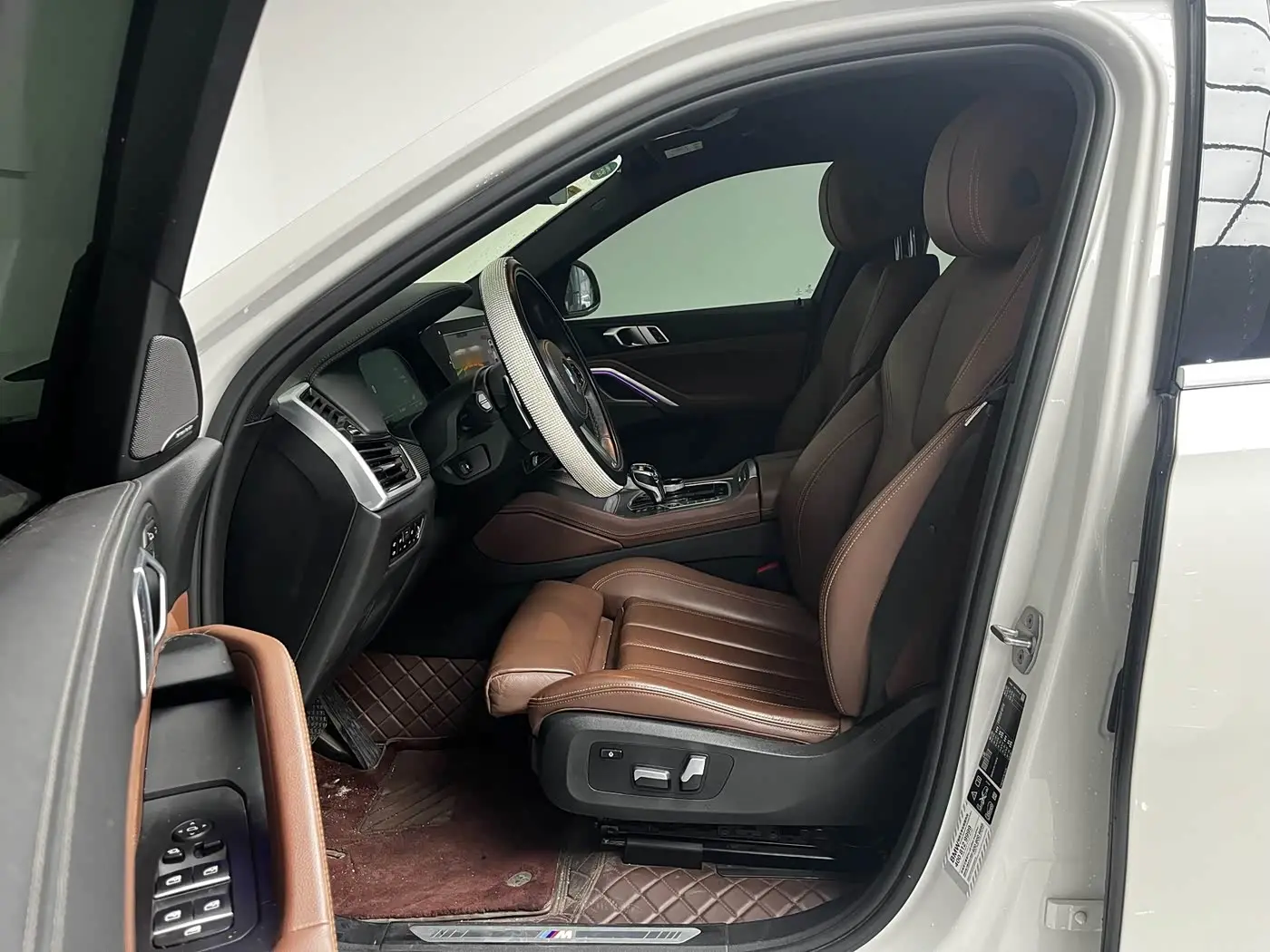 BMW X6 2020 — Photo 13/15