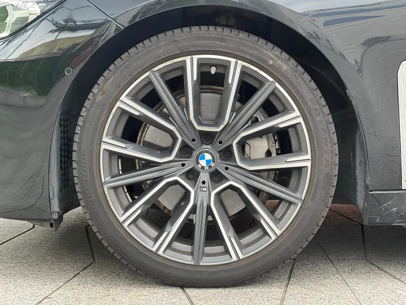 BMW 7 Series 2020 — Photo 8/20