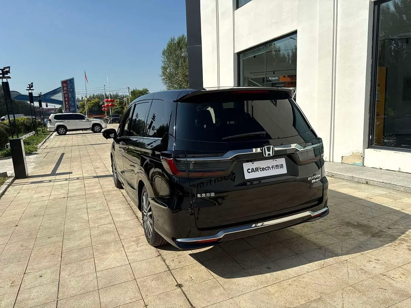 Honda Elysion 2023 — Photo 7/9