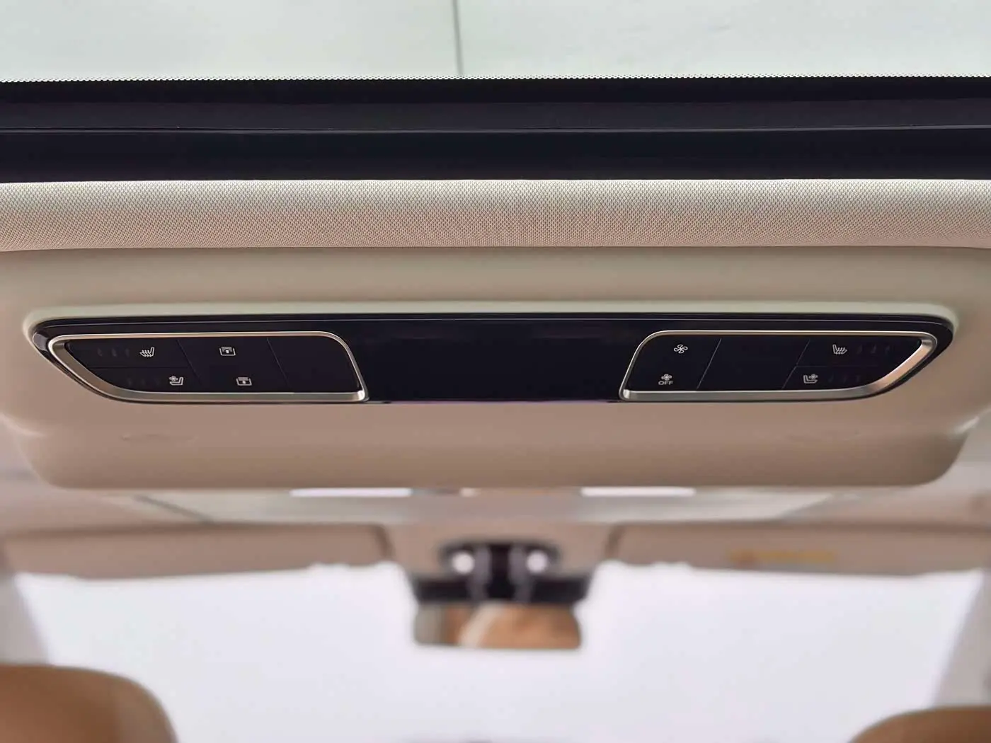 GAC Trumpchi Trumpchi E8 NEV 2024 — Şəkil 15/18