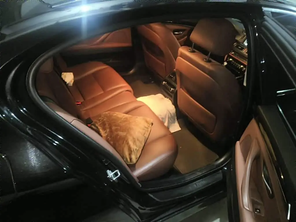 BMW 5 Series 2015 — Фото 11/15