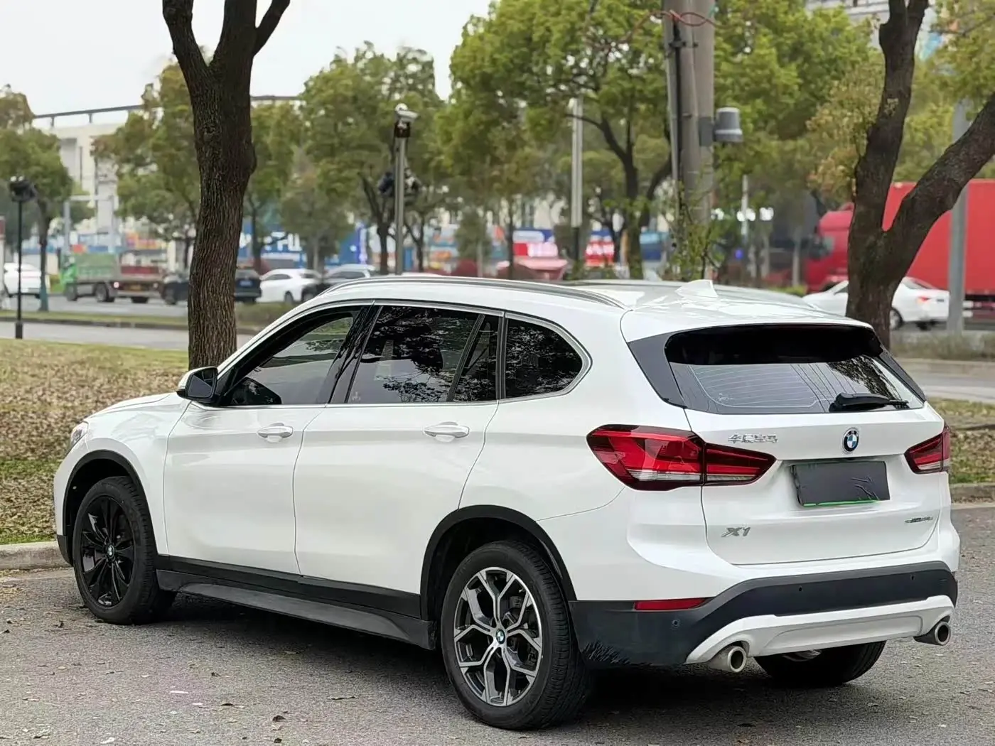 BMW X1 2023 — Фото 9/9