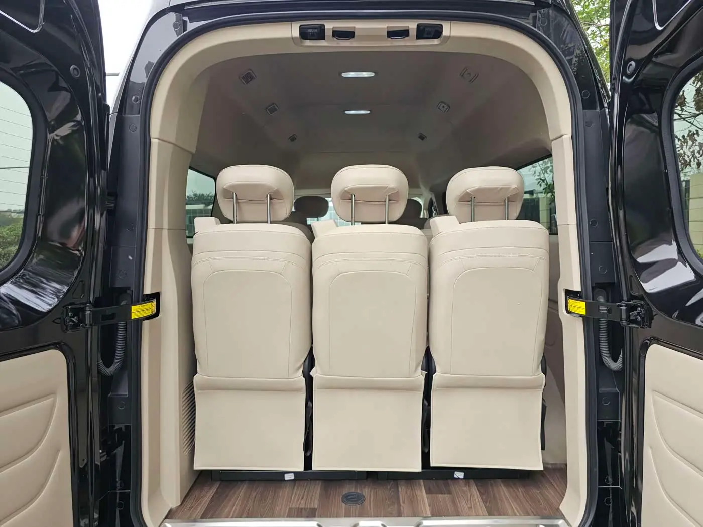 SAIC Maxus Xintu V70 2024 — Фото 18/20