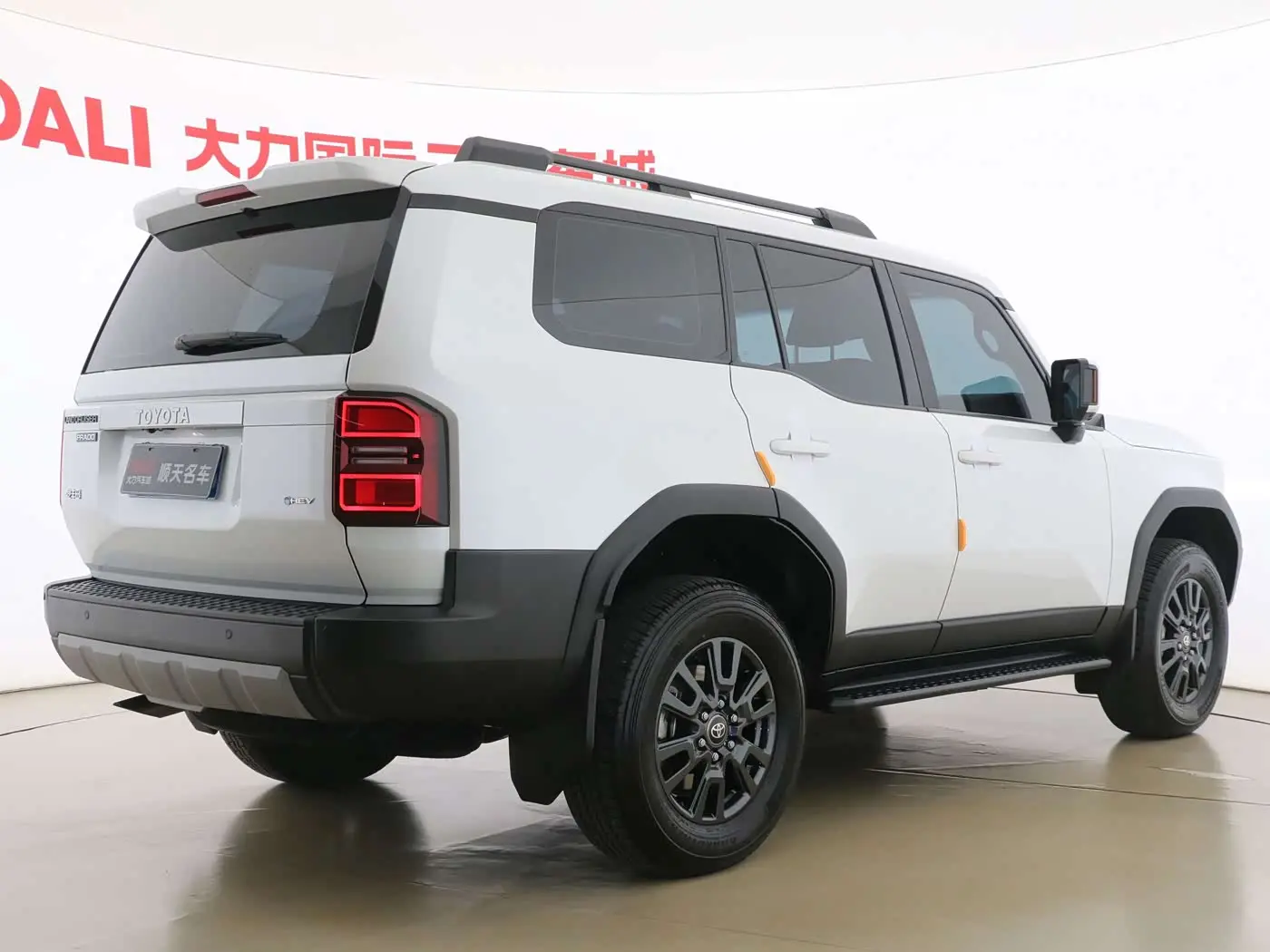 Toyota Prado 2024 — Şəkil 14/15