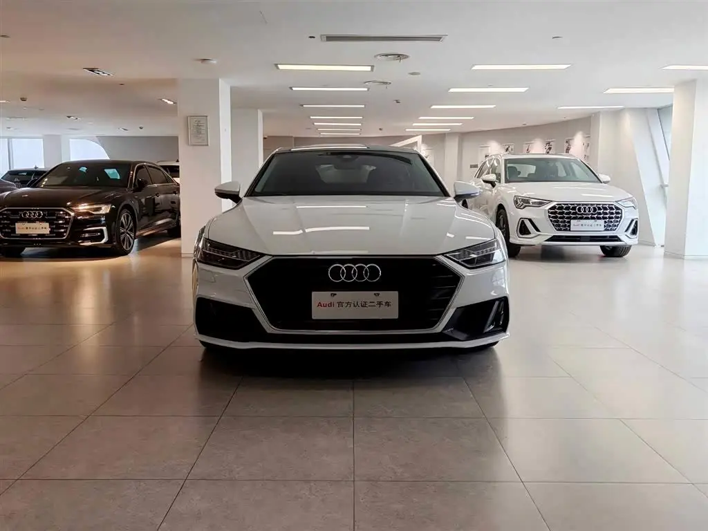 Audi A7 2025 — Photo 2/20