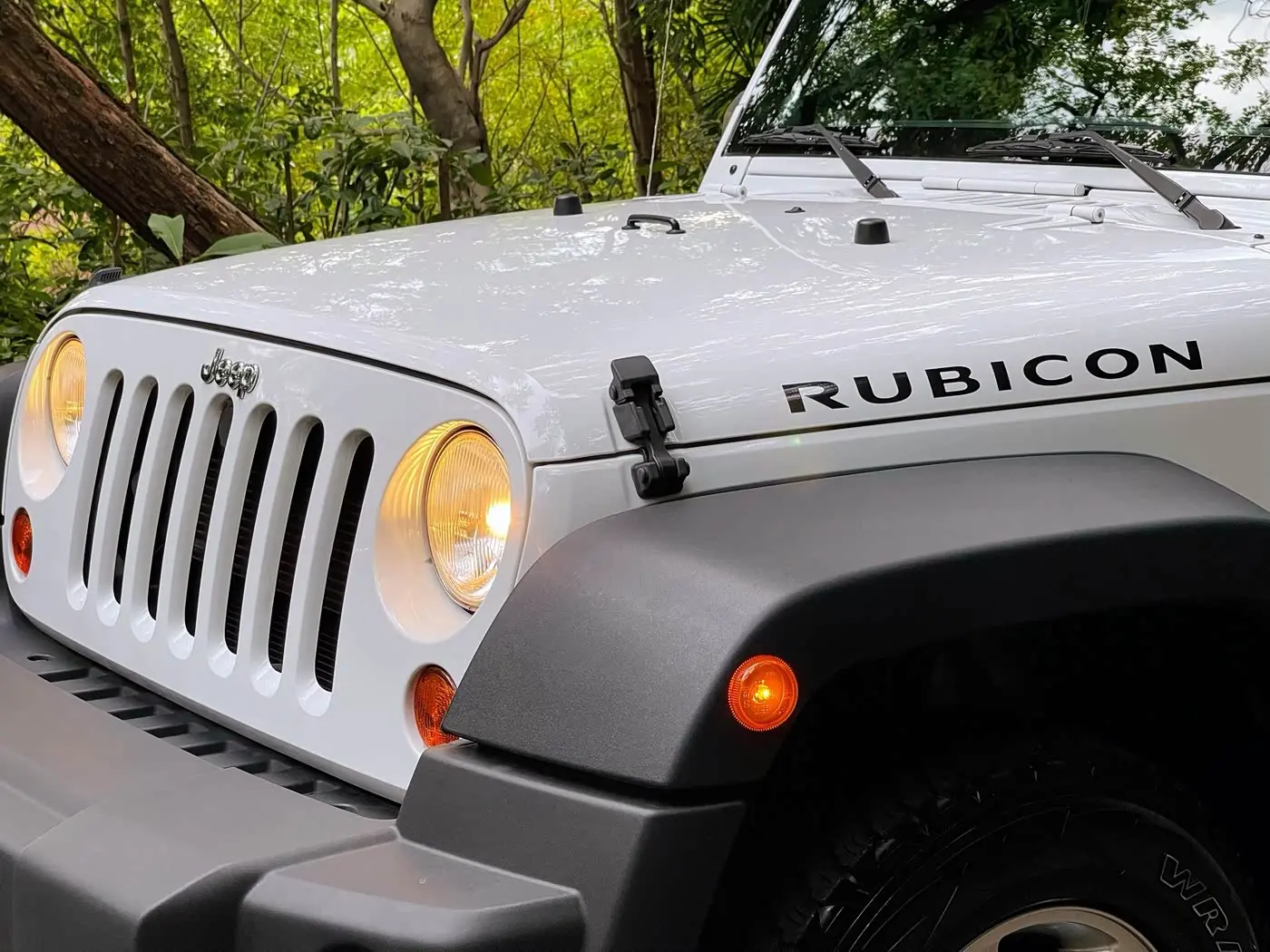 Jeep Wrangler 2011 — Şəkil 16/20