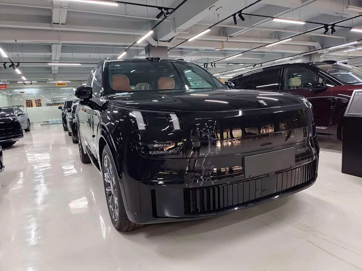 Lynk & Co 900 2026 — Photo 3/11