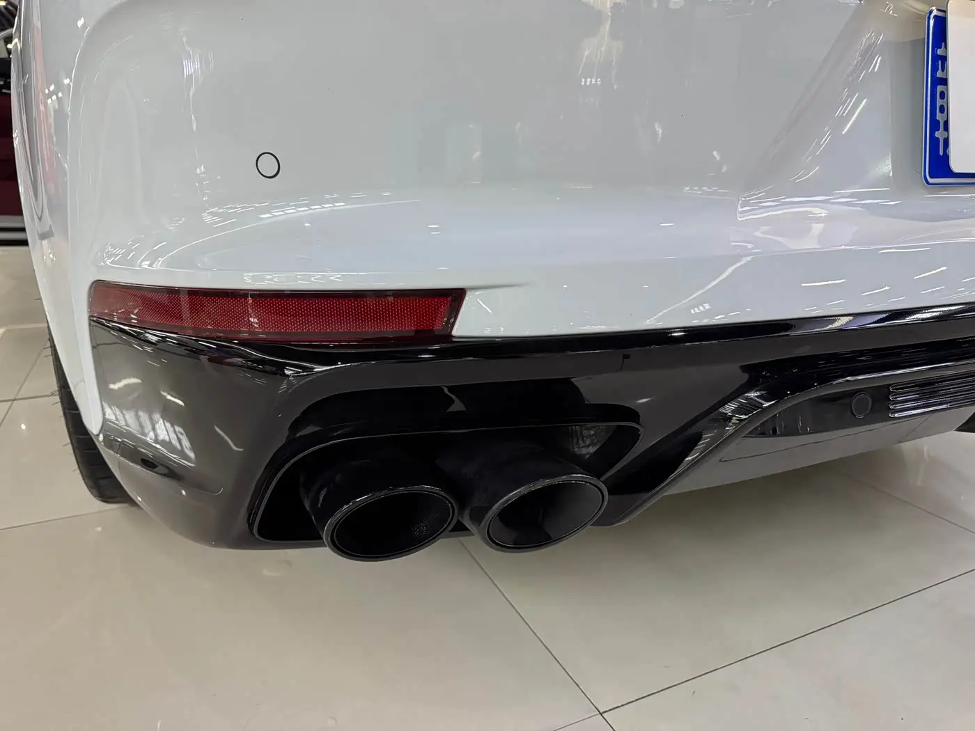 Porsche Panamera 2023 — Photo 15/17