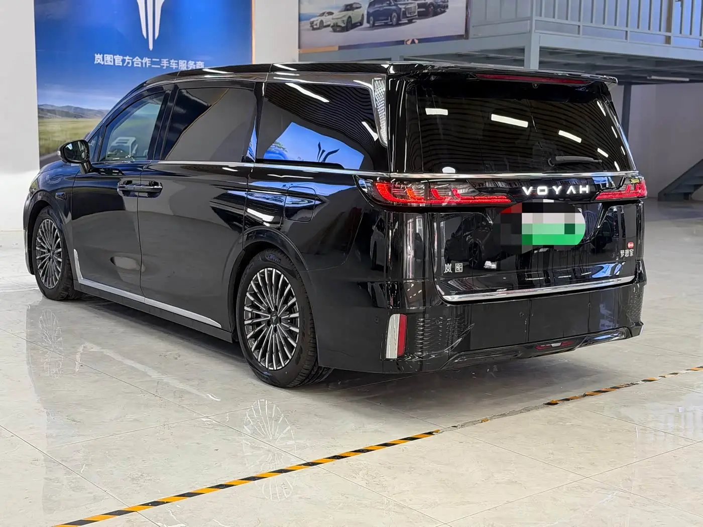 Voyah Auto Voyah Dreamer 2025 — Photo 4/20