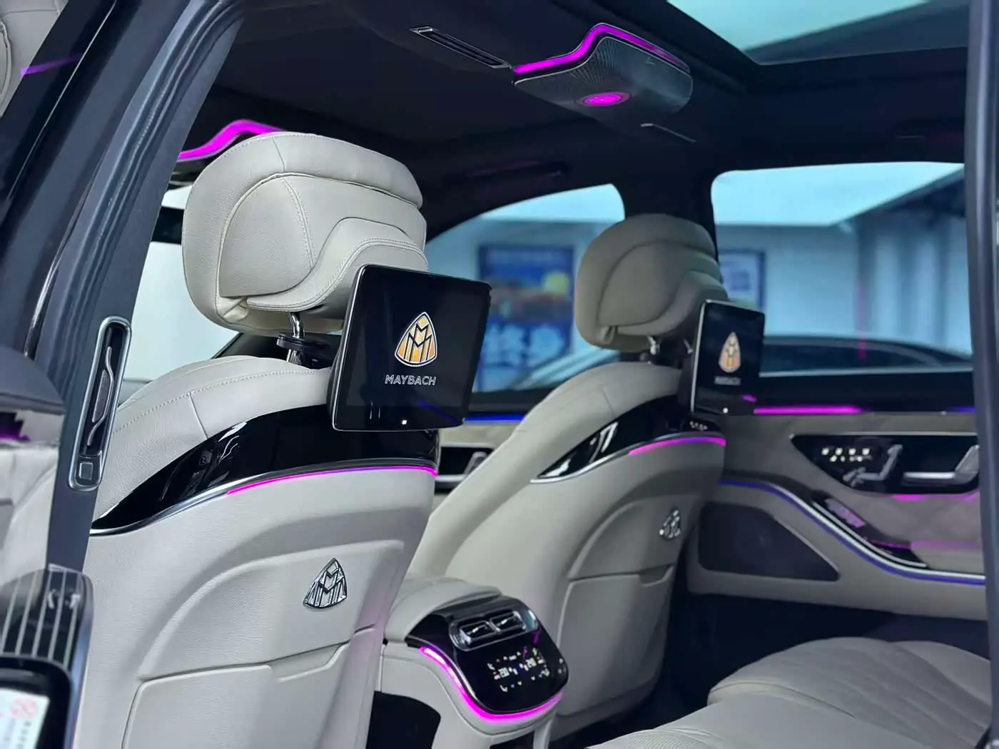 Mercedes-Benz S-Class 2012 — Photo 6/9