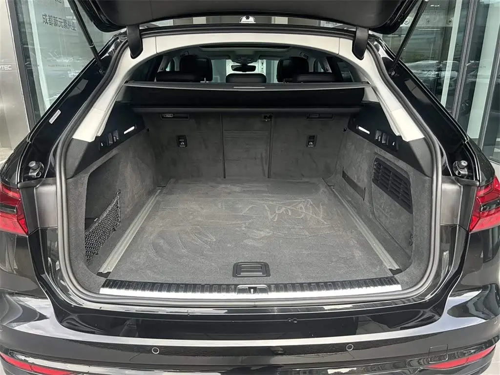 Audi A6 2021 — Şəkil 9/15