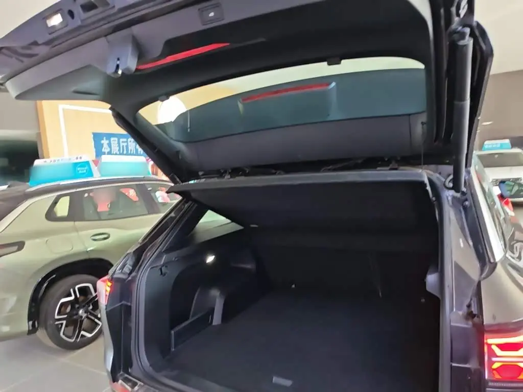 Volkswagen Talagon 2023 — Şəkil 19/20