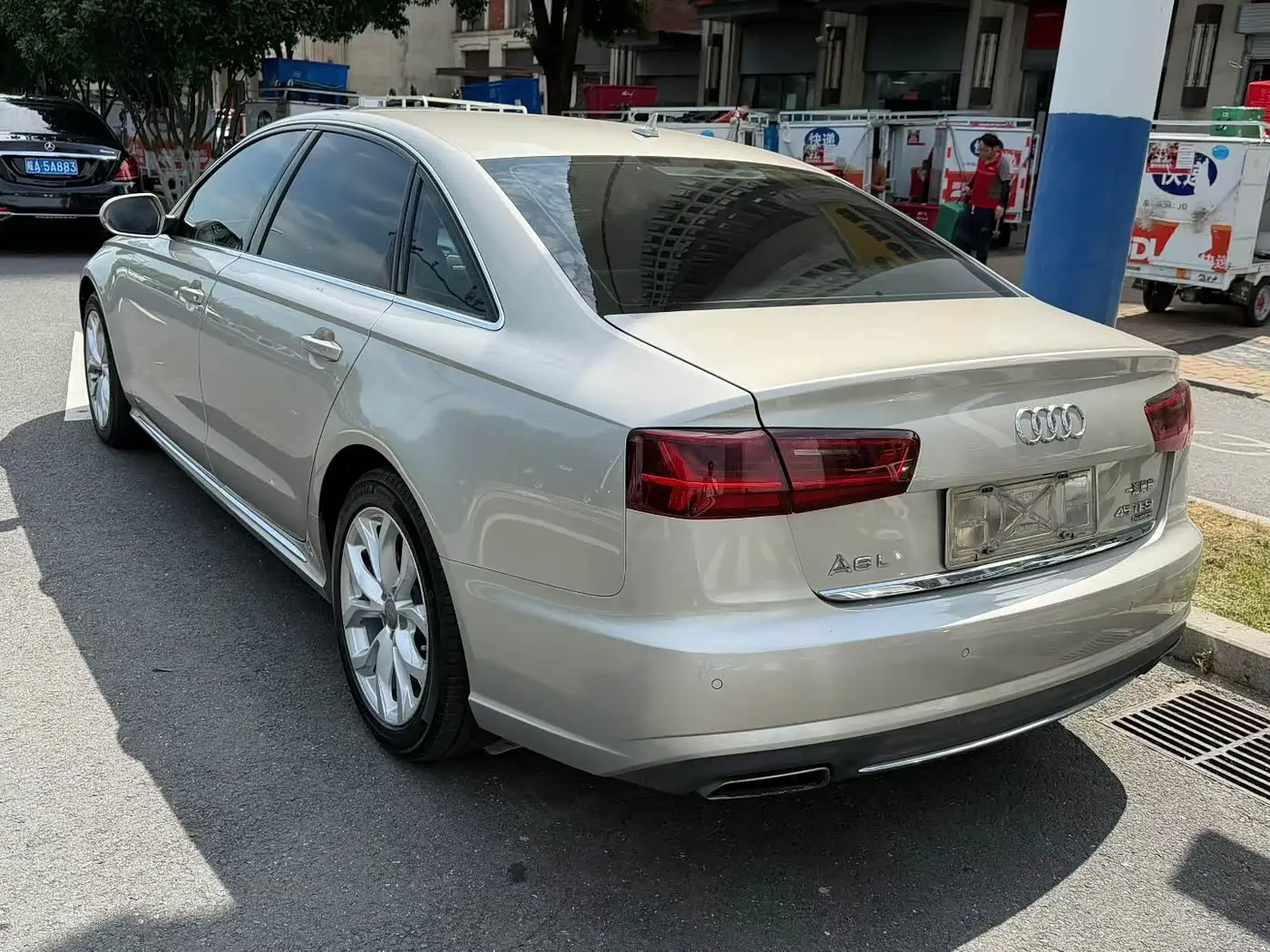 Audi A6L 2016 — Şəkil 4/7
