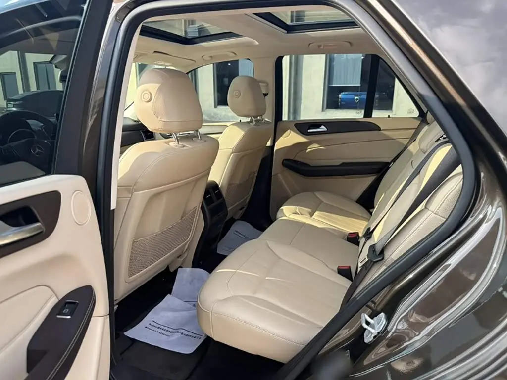 Mercedes-Benz GLE 2017 — Photo 2/19