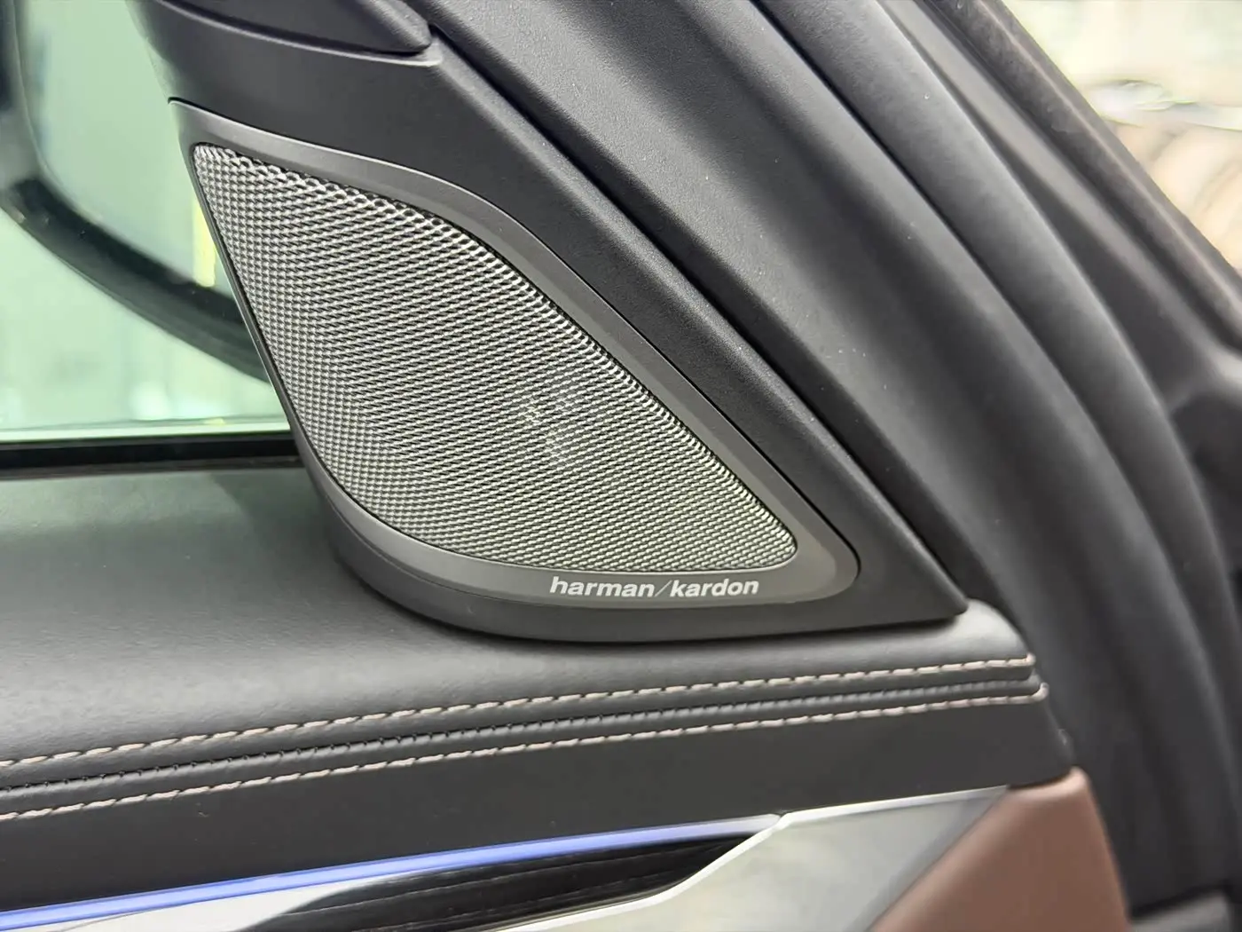 BMW 7 Series 2018 — Şəkil 5/16