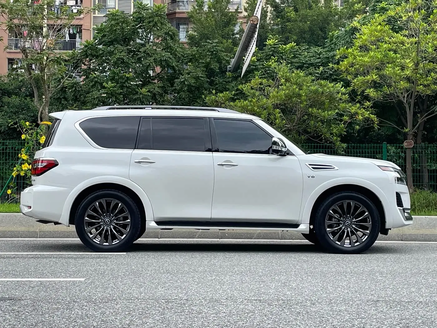 Nissan Patrol 2023 — Photo 20/20