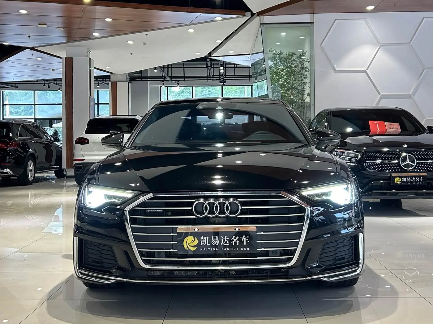 Audi A6L 2020 — Photo 3/20