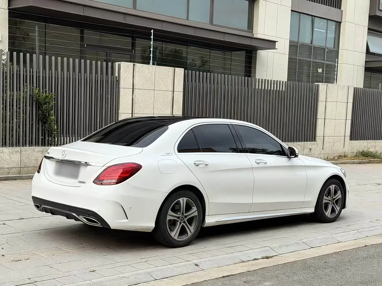 Mercedes-Benz C-Class 2020 — Фото 6/9
