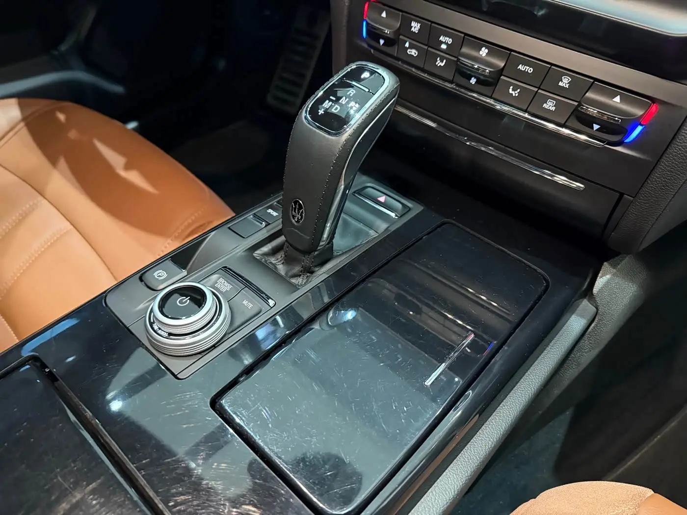 Maserati Ghibli 2023 — Photo 13/20