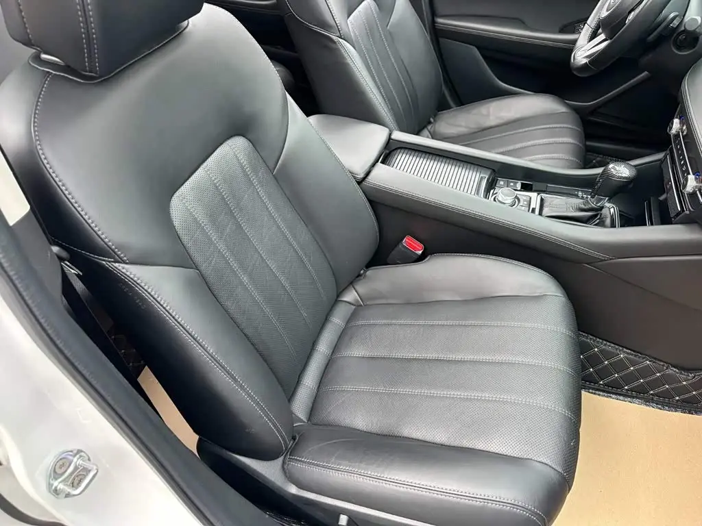 Mazda Atenza 2021 — Photo 8/20