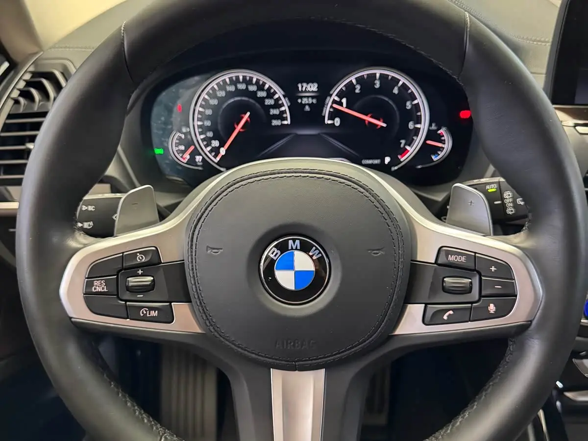 BMW X3 2019 — Фото 19/20