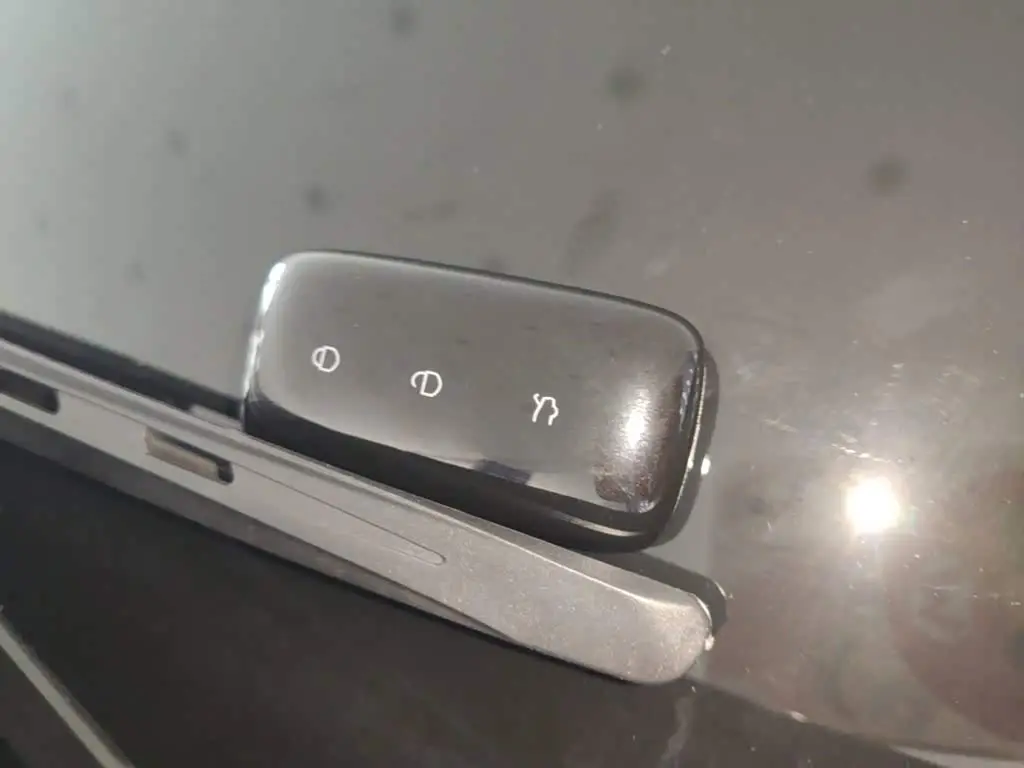 Geely Galaxy Galaxy Starship 7 EM-i 2025 — Photo 9/20