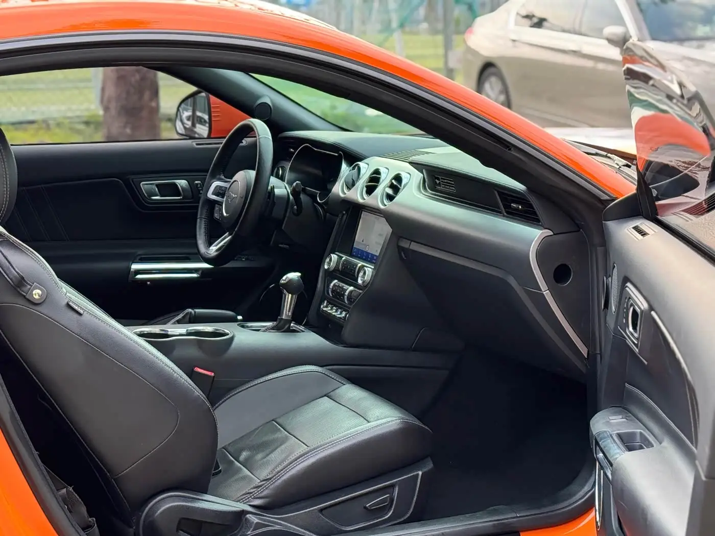 Ford Mustang 2020 — Şəkil 8/20