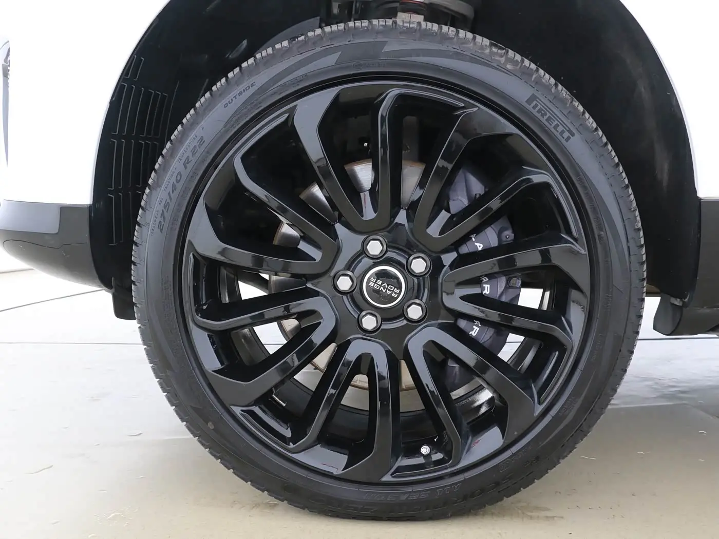 Land Rover Range Rover Sport PHEV 2018 — Photo 16/16