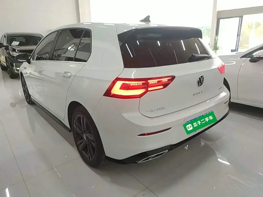 Volkswagen Golf 2022 — Şəkil 5/20