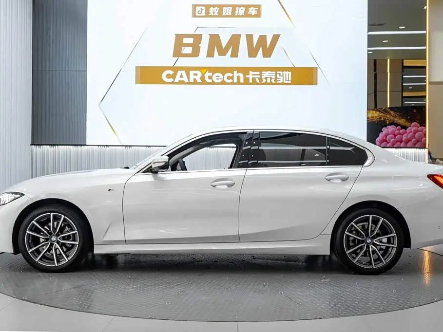 BMW 3 Series 2025 — Photo 3/20