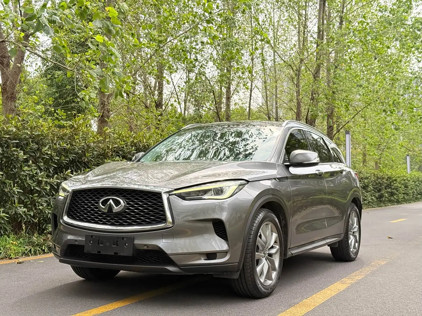 Infiniti QX50 2021 — Фото 1/9