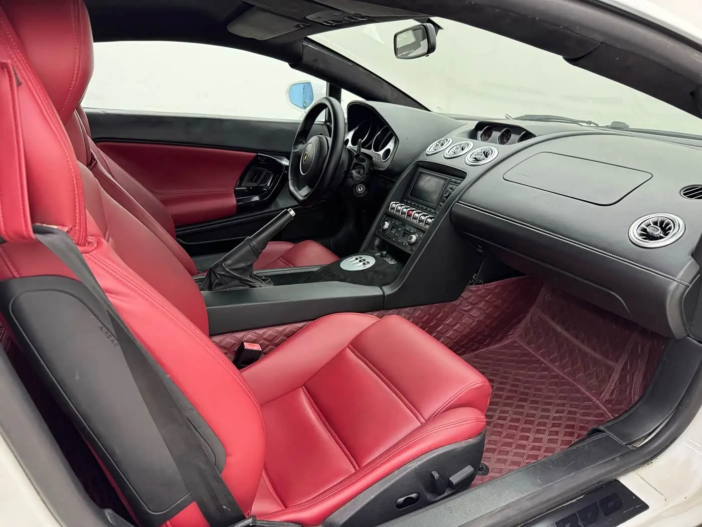 Lamborghini Gallardo 2015 — Photo 11/20