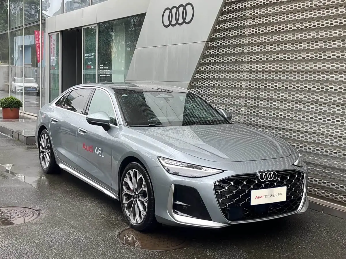 Audi A6L 2026 — Şəkil 1/12