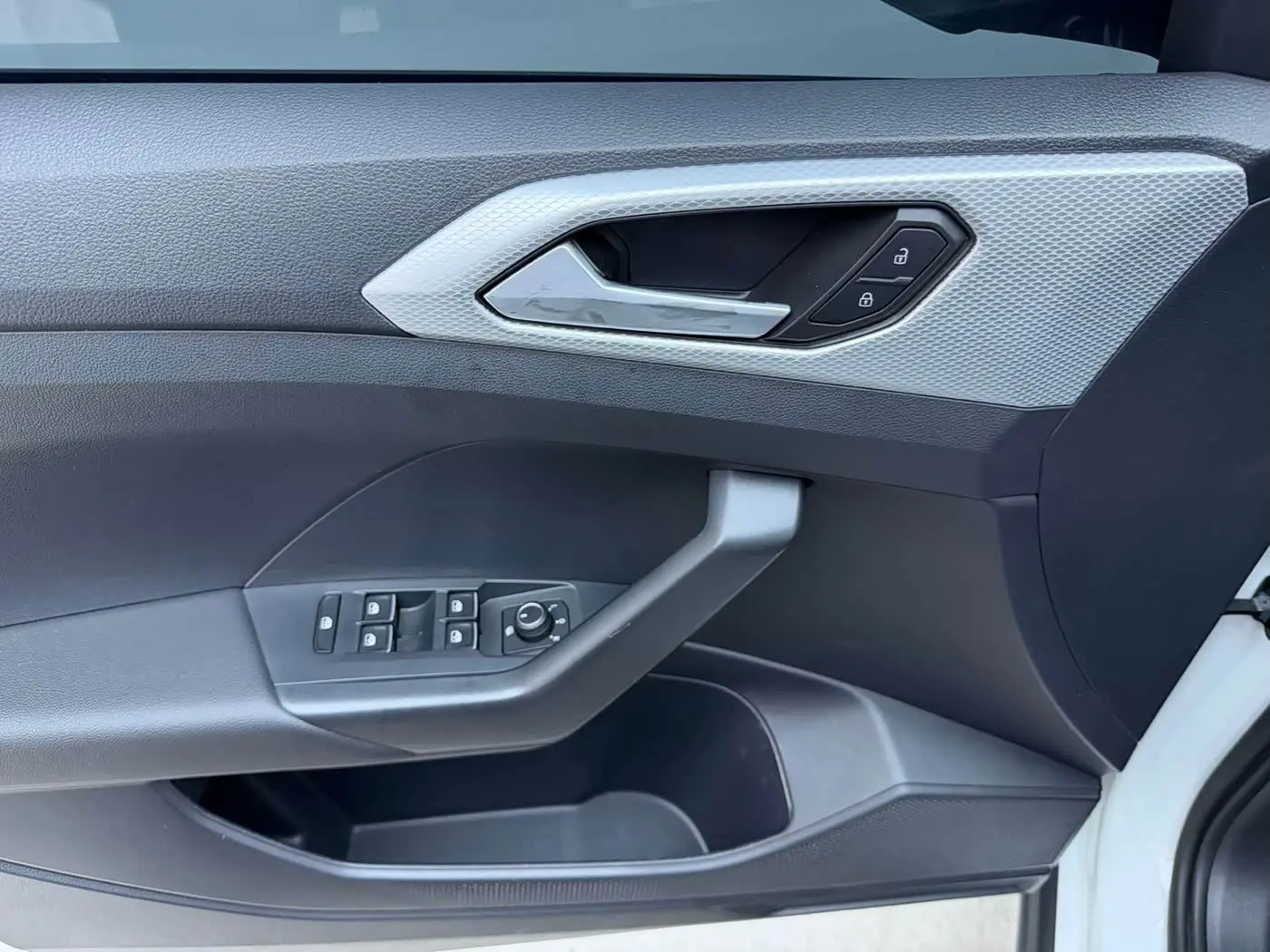Volkswagen Tanying 2023 — Photo 4/20
