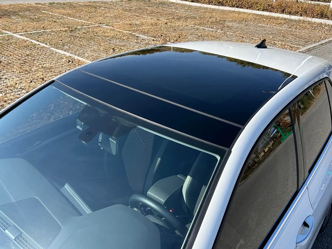 Volkswagen Golf 2023 — Photo 8/20