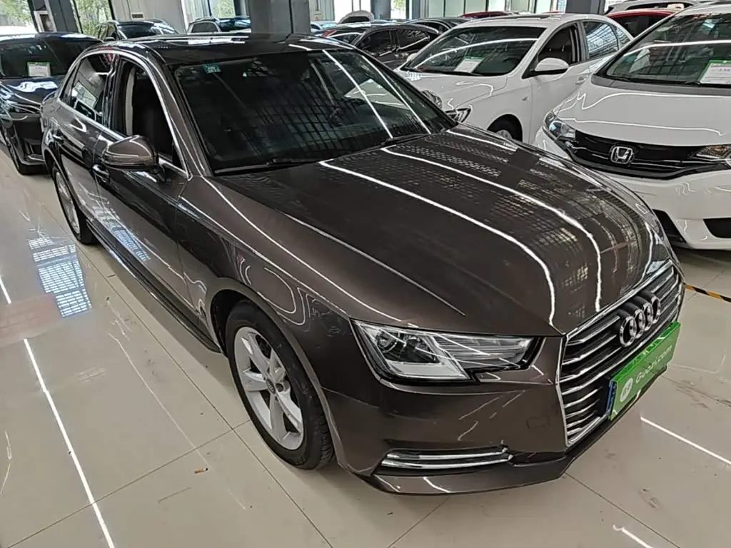 Audi A4L 2016 — Фото 4/20