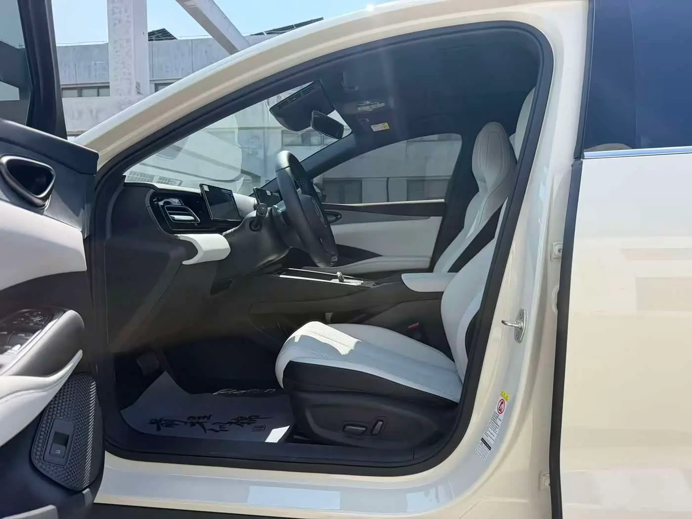 BYD Seal 06 New Energy 2025 — Photo 4/9