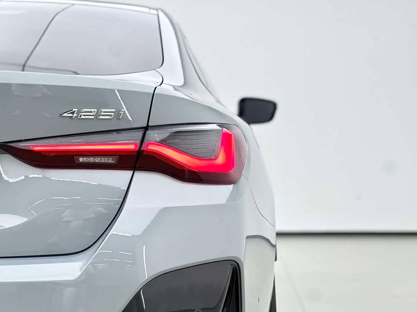 BMW 4 Series 2024 — Photo 15/17