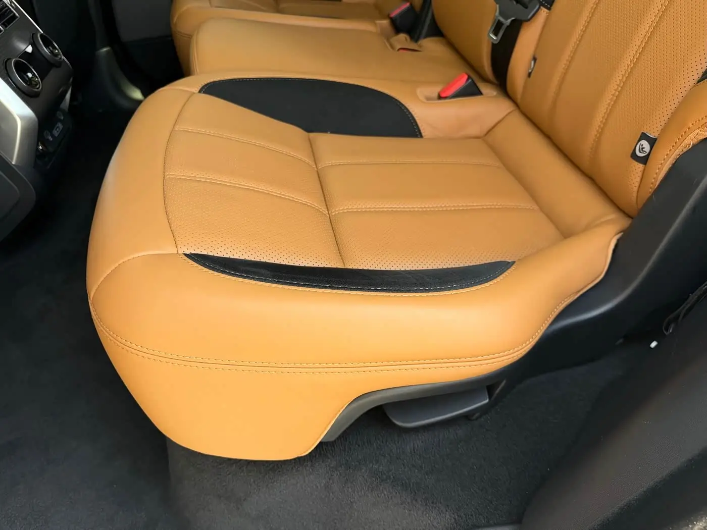 Land Rover Range Rover Sport 2019 — Photo 14/20