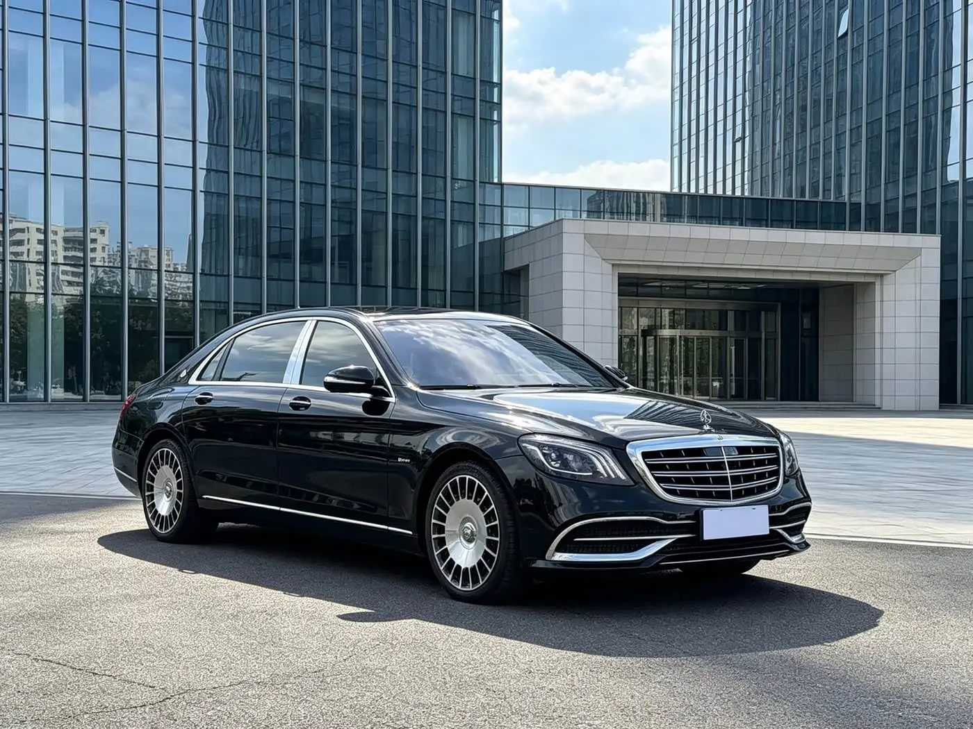 Mercedes-Benz S-Class 2017 — Фото 3/9