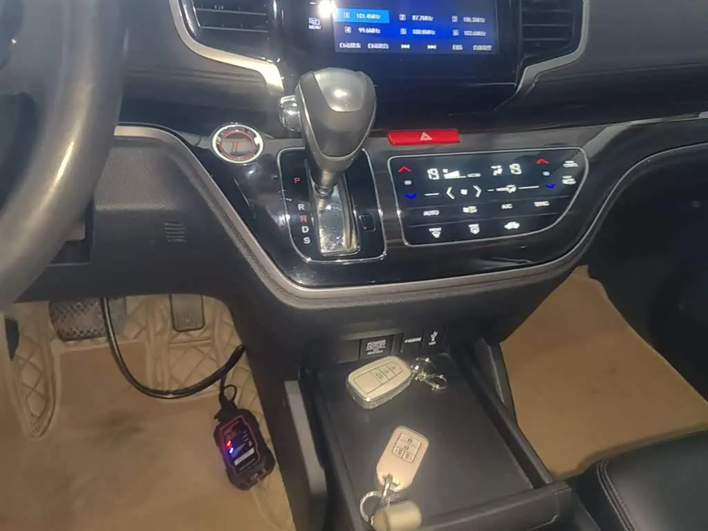 Honda Odyssey 2019 — Photo 14/20