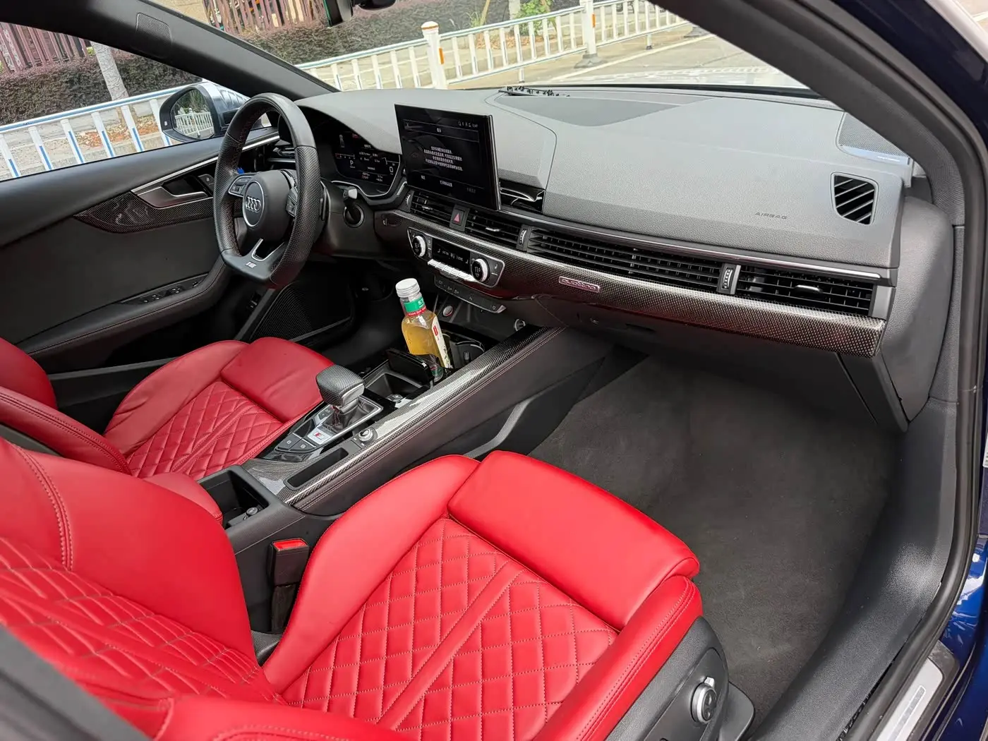 Audi S4 2024 — Photo 10/18