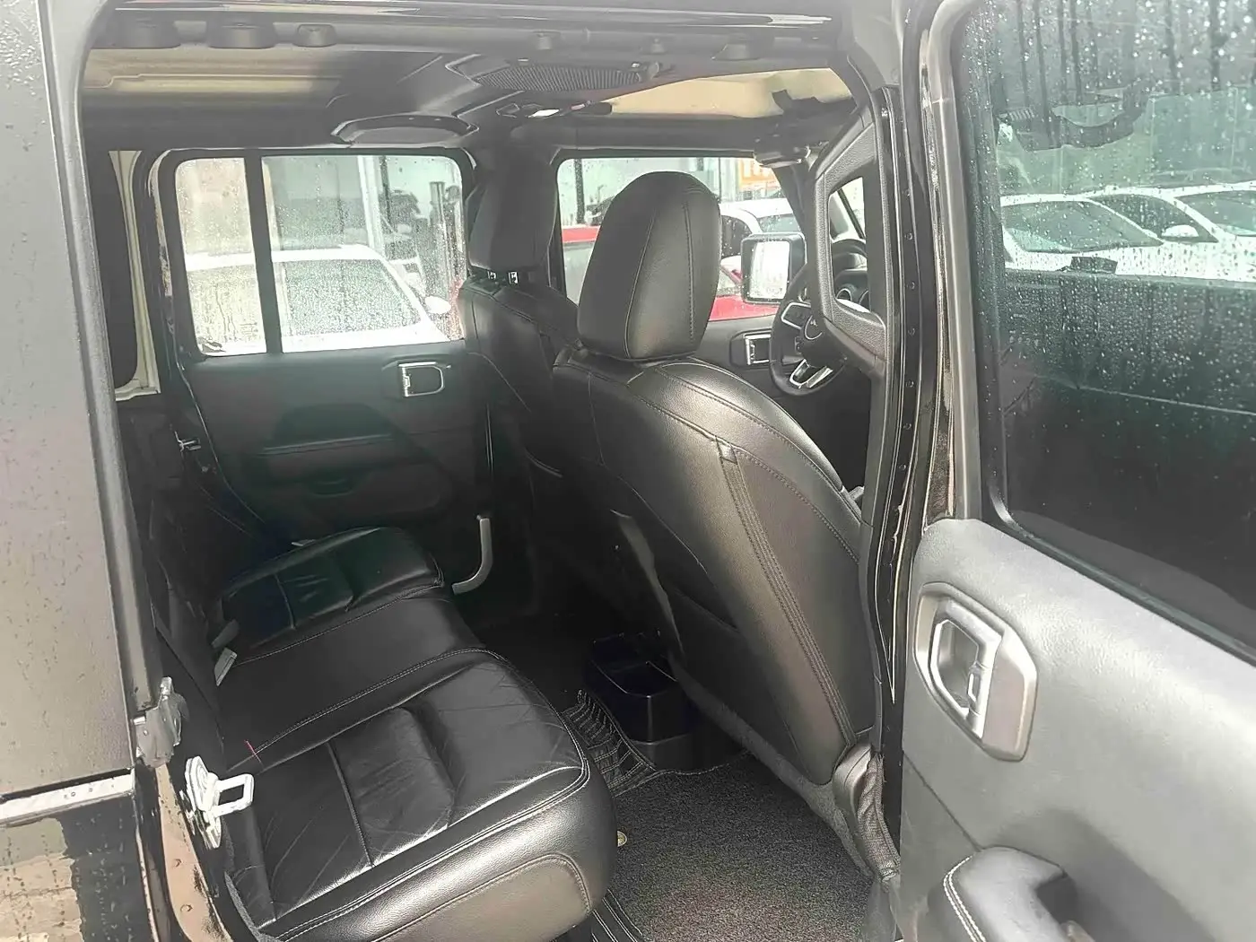 Jeep Wrangler 2019 — Photo 7/9