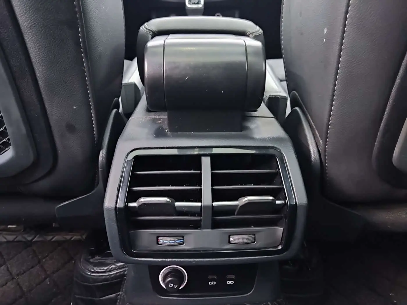 Audi Q3 2023 — Photo 15/17