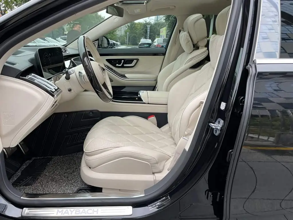 Mercedes-Benz Maybach S-Class 2022 — Фото 8/20